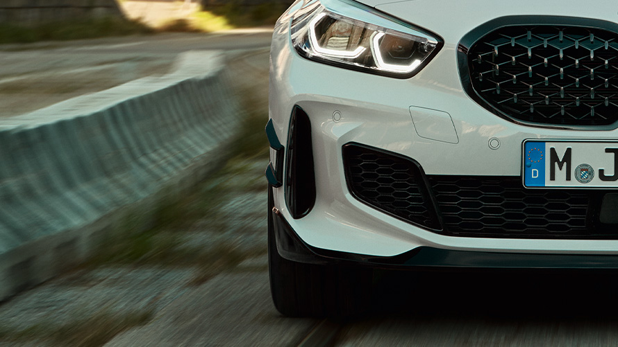 BMW M Performance prednji razdjelnik, crne boje BMW M Performance prednji razdjelnik, crne boje BMW ljetna ponuda