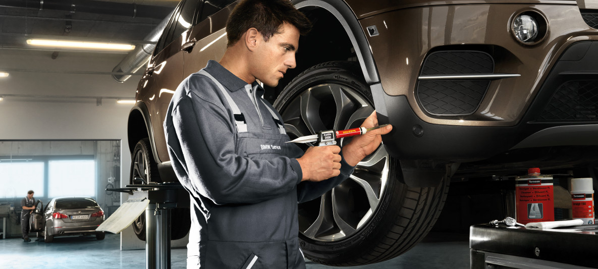 BMW popravak plastike BMW popravak plastike
