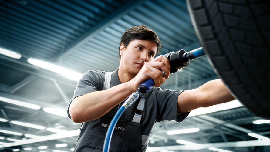 BMW servis guma i kotača BMW servis guma i kotača u BMW radionici