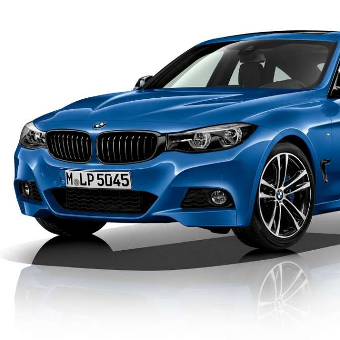 BMW serije 3 Gran Turismo, tročetvrtinski prikaz prednjeg kraja modela M Sport BMW serije 3 Gran Turismo, tročetvrtinski prikaz prednjeg kraja modela M Sport