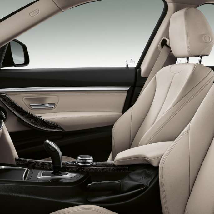 BMW serije 3 Gran Turismo, kokpit modela Sport Line BMW serije 3 Gran Turismo, kokpit modela Sport Line