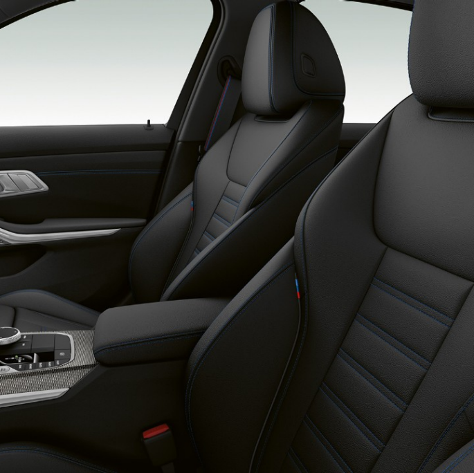 BMW serije 3 Limuzina, Model M Sport prednja sjedala Bočni detaljan prikaz prednjih sjedala BMW-a serije 3 Limuzina sa značajkama modela M Sport.