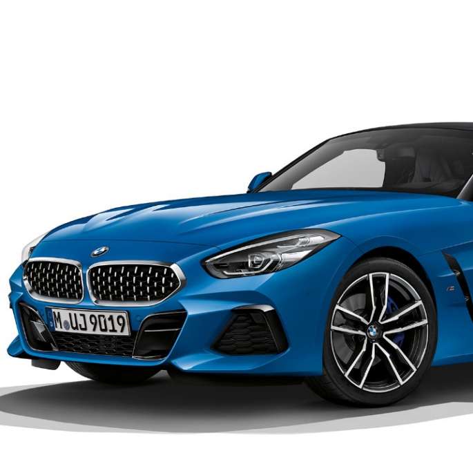 BMW Z4 Roadster Model M Sport BMW Z4 Roadster Model M Sport, tročetvrtinski prednji prikaz